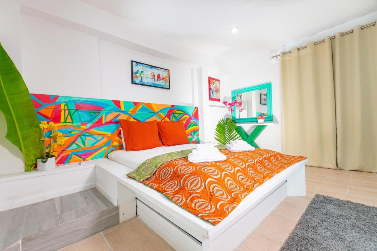 7 - Oceanfront Nassau