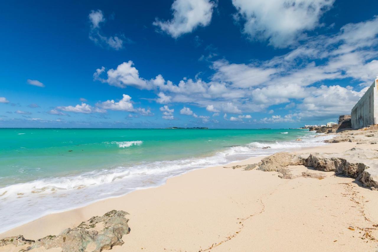 7 - Oceanfront Appartement
